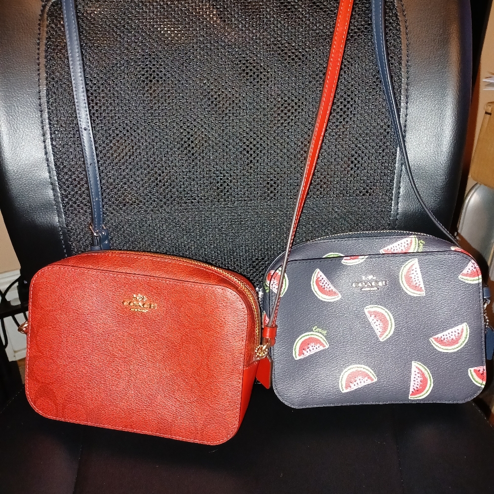 Coach purses - Picture 1 of 3